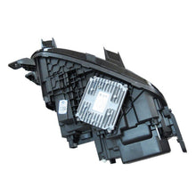 Load image into Gallery viewer, Baificar Brand New Genuine Headlight Assembly Car Head Light Cover for Citroen C5 Aircross