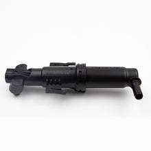 Load image into Gallery viewer, Automobile Parts Car Washer Spraying Nozzle For BMW F07 OE 61677377667 61677377668