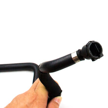 Load image into Gallery viewer, Automobile Parts Cylinder Cover Hose 17128602600 Liquid Storage Tank Pipe For BMW 5G38 7G11 G12