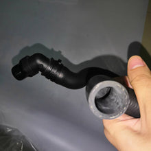 Load image into Gallery viewer, 2038303096 Mercedes Benz Automobile Coolant Radiator Water Hose