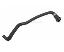 Load image into Gallery viewer, AFTERSALE MARKET ELBOW u SHAPE RADIATOR HOSE 11537545665 FOR BMW X1 X6 Z4
