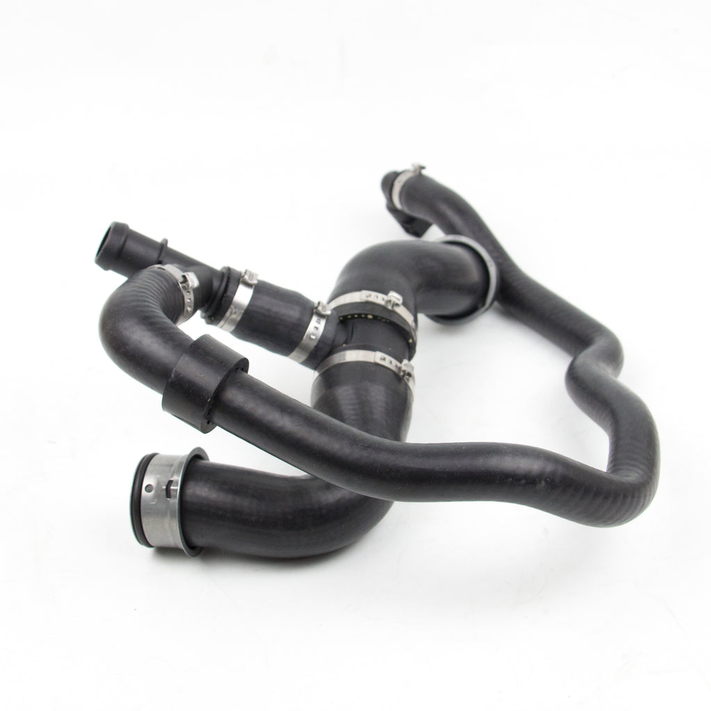 Automobile Water Pump Radiator Coolant Hose For Mercedes Benz C200 E200 E260 OE 2045019682