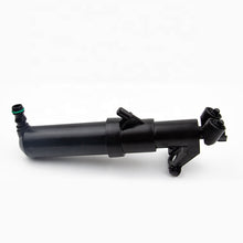 Load image into Gallery viewer, Auto Accessories OEM 2038600547 2038600647 Rear Windscreen Wiper Nozzle Washer Jet For Benz Seat Replacement
