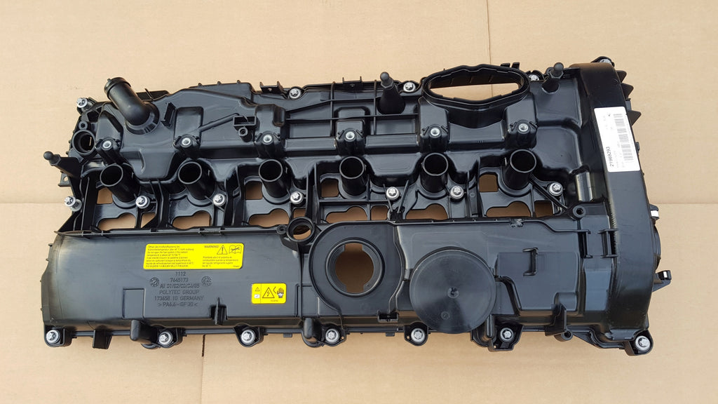 Car Cylinder head cover 2016-b mwF30 LC I340i 340iX G11 740i G12 740Li F32 440i 440iX Engine valve cover assembly 11127645173