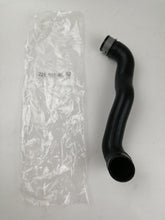 Load image into Gallery viewer, Automobile Water Pump Radiator Coolant Hose For Mercedes Benz S600 OE 2215018682