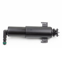 Load image into Gallery viewer, Auto Parts Car Headlight Washer Nozzle For BMW E90 OE 61677117845