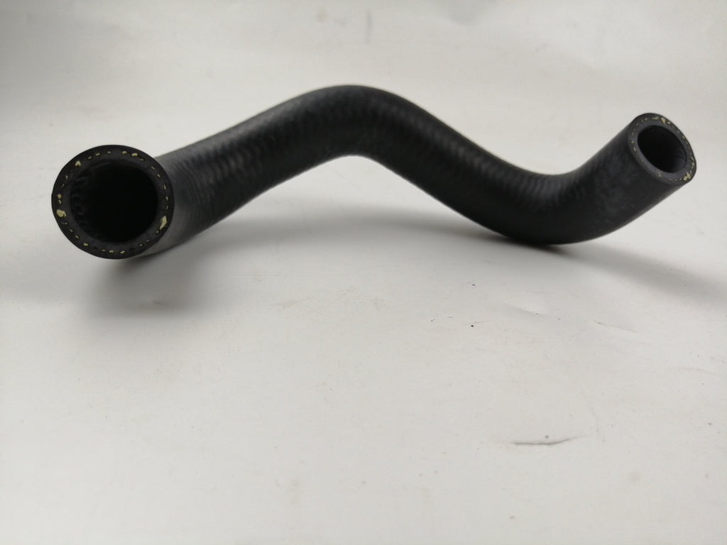 Autoparts Water Pump Radiator Coolant Hose For Mercedes Benz Viano VITO OE 6398322023