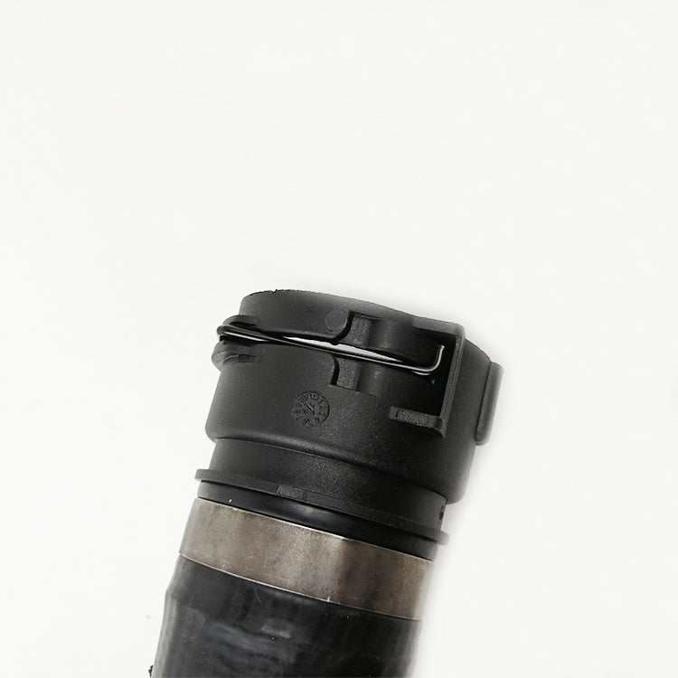 Automobile Water Pump Radiator Coolant Hose For Mercedes Benz GLE500 ML500 OE 1665005300
