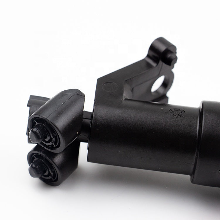 Auto Accessories OEM 2038600547 2038600647 Rear Windscreen Wiper Nozzle Washer Jet For Benz Seat Replacement