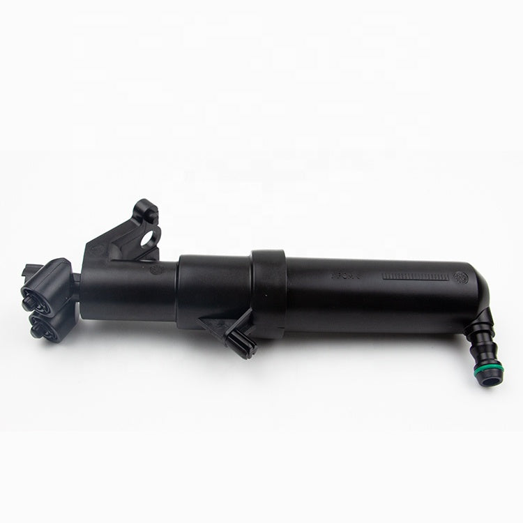 Auto Accessories OEM 2038600547 2038600647 Rear Windscreen Wiper Nozzle Washer Jet For Benz Seat Replacement
