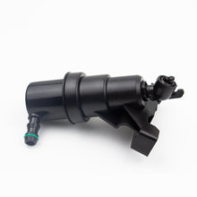 Load image into Gallery viewer, Auto Parts Car Headlight Washer Nozzle For BMW E66 OE 61677137401 61677137402