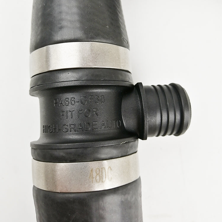 Automobile Water Pump Radiator Coolant Hose For Mercedes Benz C200 E260 OE 2045012682