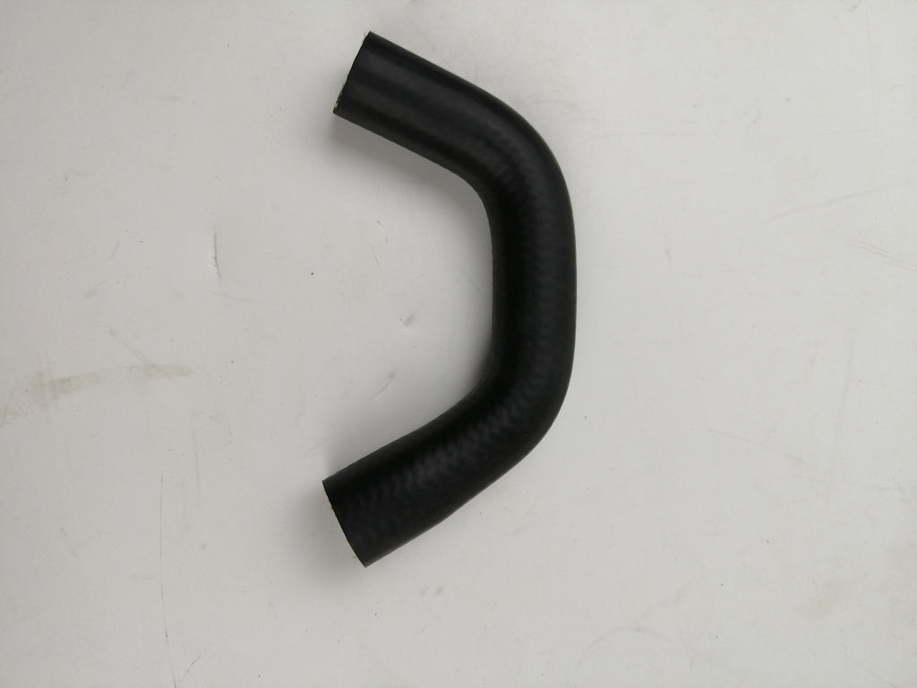 Automobile Water Pump Radiator Coolant Hose For Mercedes Benz Viano VITO OE 6368321023