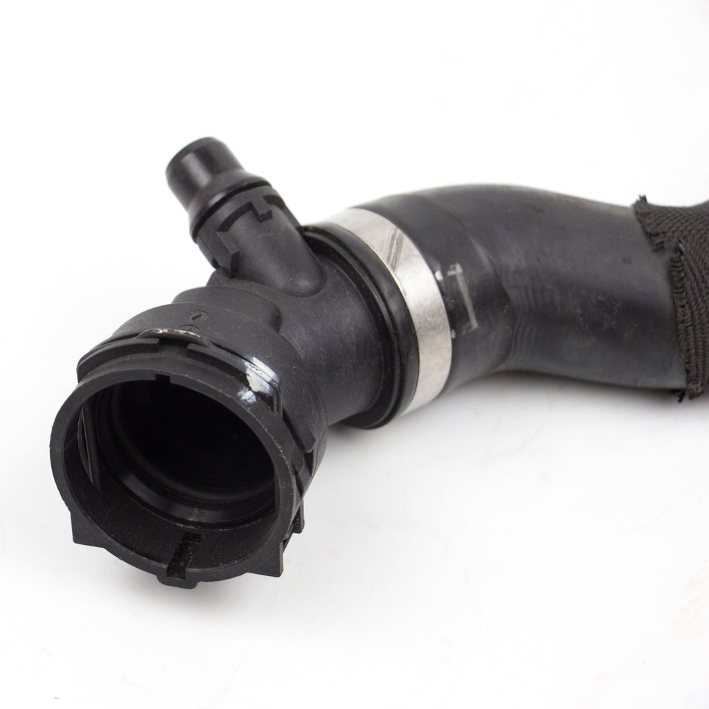 Automobile Parts OEM 17128514218 Water Tank Connection Upper Water Hose For BMW X5 F15/X6 F16 Cylinder Head Pipeline Water Pipe