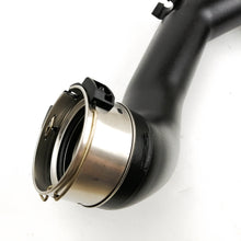 Load image into Gallery viewer, 13717582314 BMW Water Tank Hose Air Intake Hose