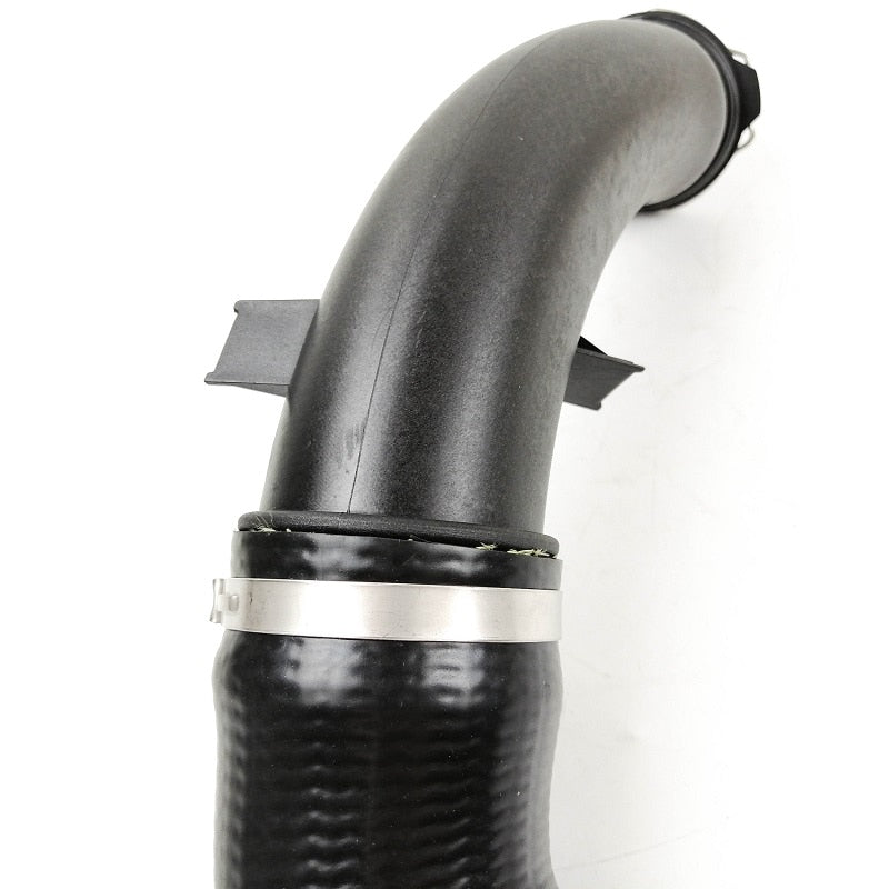 13717597587 Turbocharger Pipe Air Intake Hose Pipe