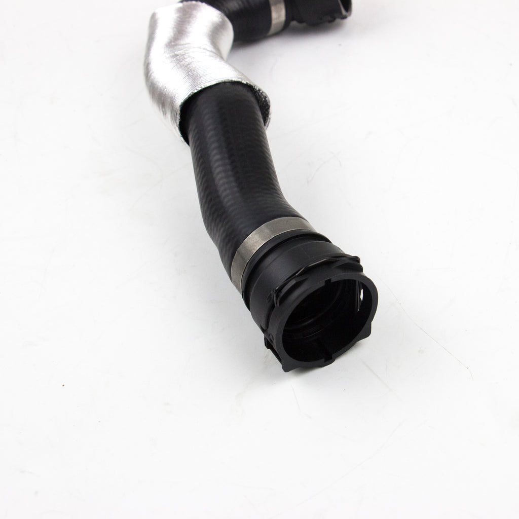 OEM 17127552404 BMW Water Tank Connection Lower Thermostat Water Hose